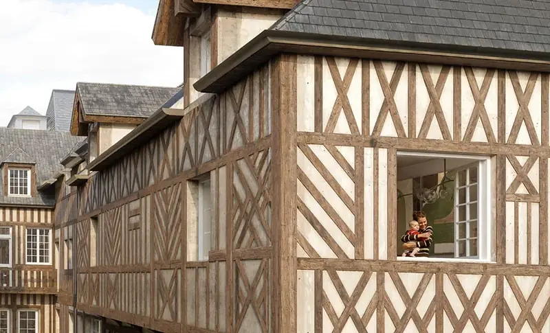 Le 75, Honfleur